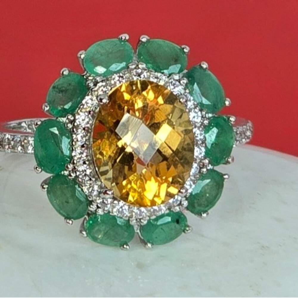 925 Sterling Silver Ring with Natural Citrine 8x10mm & Emerald Gems